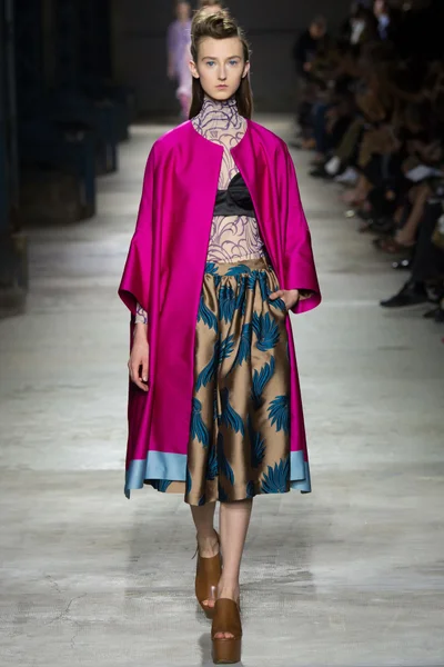 Look 6